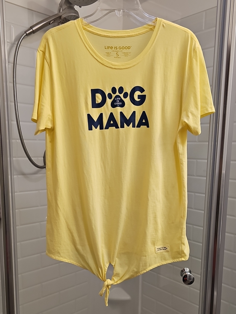 Life is Good Dog Mama Crusher-Lite Short Sleeve Tee in Yellow. Pre-loved.